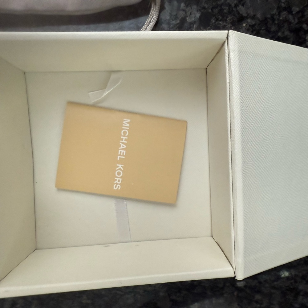 Michael Kors Gold and Brown Bracelet - Picture 14 of 16